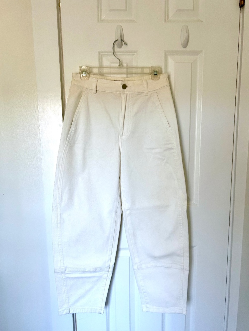 Everlane Utility Barrel Pant in White / Cream Size 6